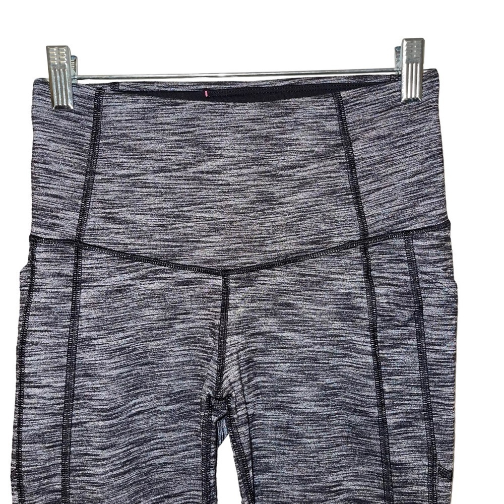 Victoria Secret Women Leggings Size S - Picture 3 of 5